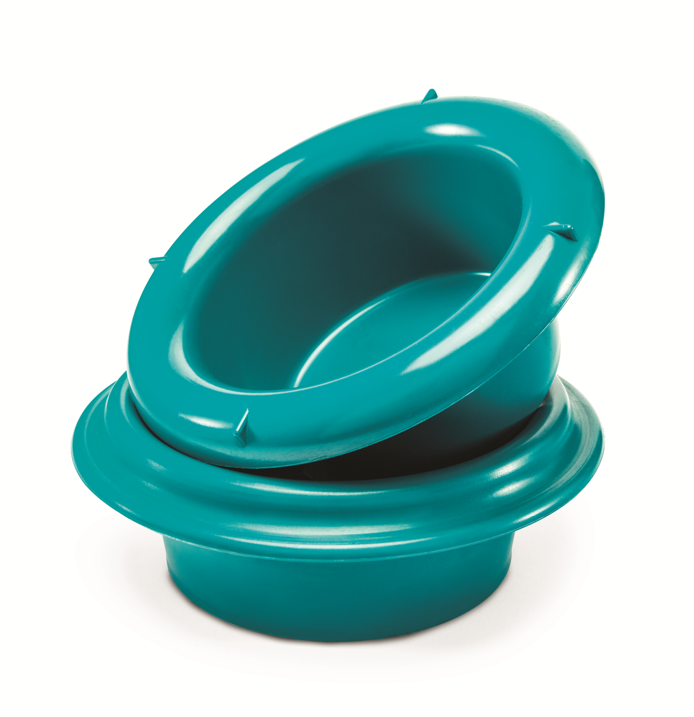 How to Keep Ants Out of Dog Food Outside | Three Horse Supply